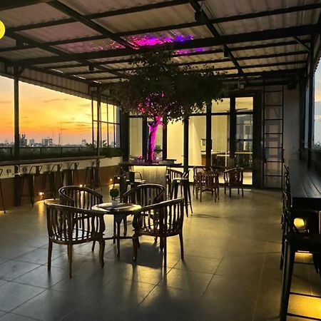 Kostello Rajawali Palembang Exterior foto